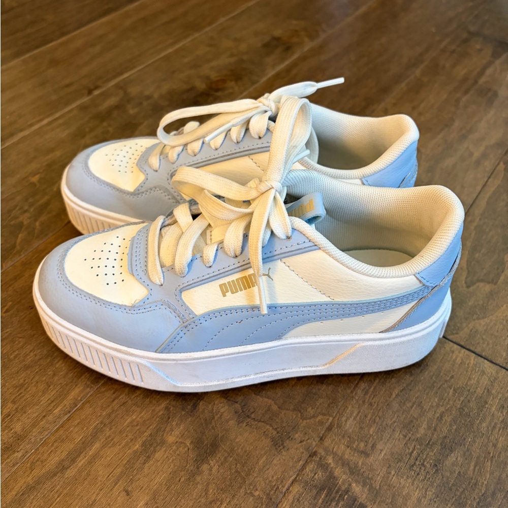 Puma Women's Sneakers in Cream and Light Blue - Picture 5 of 7